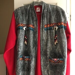 Jerzees sweatshirt modified into a jacket /Medium/Southwest or Mohave theme